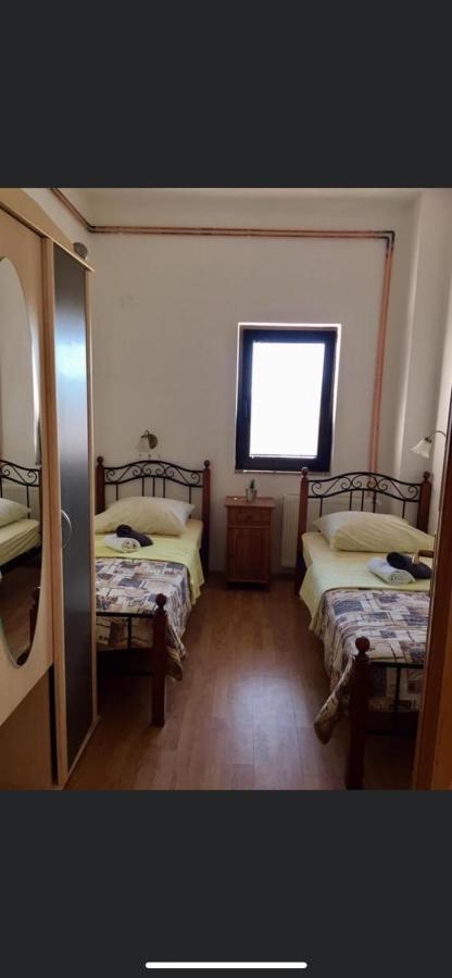 Piano Apartment Лопар Екстер'єр фото